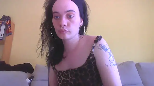 Snapshot of anastasia-evans chatting on 04/20/26, 04:30 anastasia-evans online show from 04/20/26, 04:30