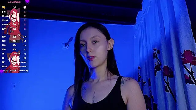 Snapshot of Isis101 chatting on 03/19/26, 02:11 Isis101 online show from 03/19/26, 02:11