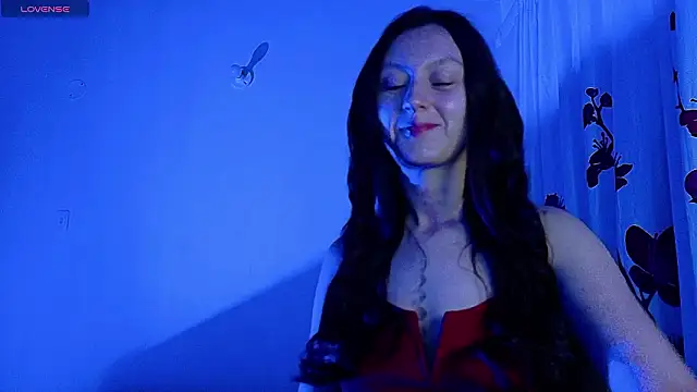 Snapshot of Isis101 chatting on 03/15/26, 02:51 Isis101 online show from 03/15/26, 02:51