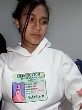 KarolaMendez online show from 07/03/26, 01:45