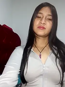 KarolaMendez online show from 06/21/26, 01:00