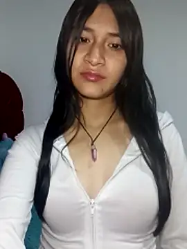 KarolaMendez online show from 05/14/26, 11:46