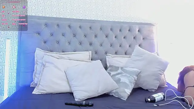 Alexa Wiild online show from 04/17/26, 03:53