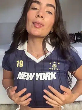 Evacrox online show from 03/18/26, 05:25