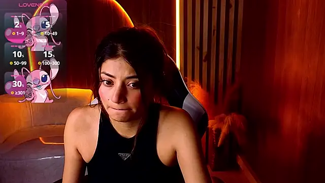 Lia queen tx online show from 04/07/26, 02:46