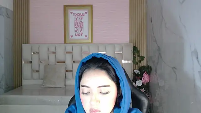 veronicaa s online show from 04/15/26, 08:42
