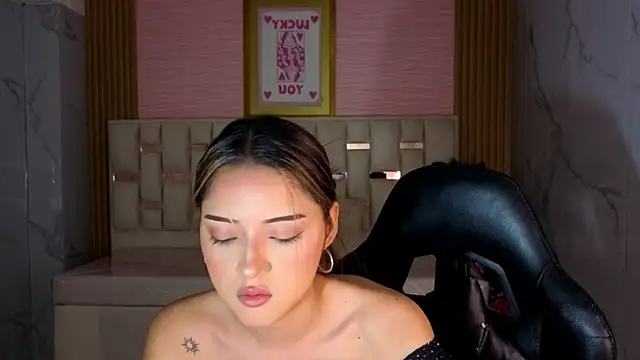 veronicaa s online show from 07/07/26, 08:01