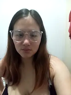 Brittany G online show from 04/05/26, 06:20