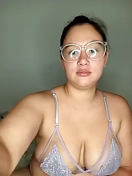 Brittany G online show from 04/03/26, 06:53