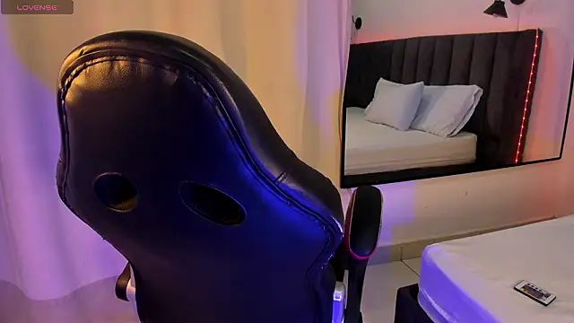 selena  smith1 online show from 03/22/26, 05:10