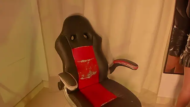 selena  smith1 online show from 03/29/26, 04:25