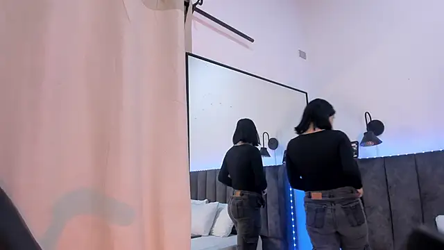 selena  smith1 online show from 03/30/26, 05:42