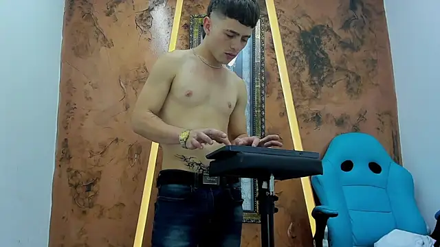 Jhotonex2 online show from 03/18/26, 11:16