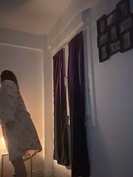 EmelyGigi online show from 03/15/26, 11:01