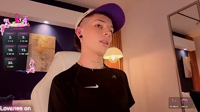 Luca Prince  online show from 03/28/26, 03:40