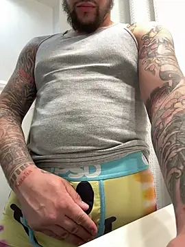 bigpappiii09 online show from 05/14/26, 06:27