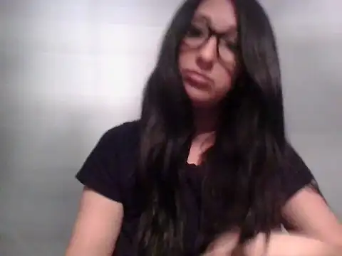 TheVictoriaWolf online show from 04/08/26, 10:17