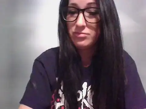 TheVictoriaWolf online show from 04/10/26, 07:04