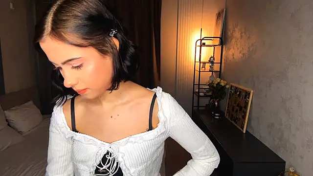 EhtelVesperman online show from 03/29/26, 03:13