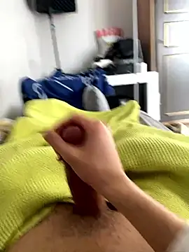 hardboii00 online show from 04/11/26, 07:56