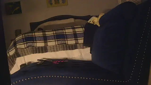 Kristopherbbb online show from 08/06/26, 07:47