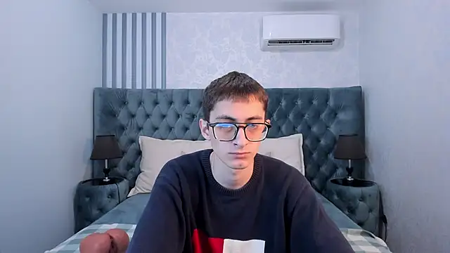 RonBevs online show from 05/20/26, 08:17