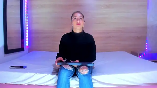 ambarvioletcm online show from 03/18/26, 02:41