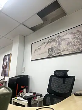 Snapshot of Cunzhangshibage02 chatting on 04/08/26, 03:52 Cunzhangshibage02 online show from 04/08/26, 03:52