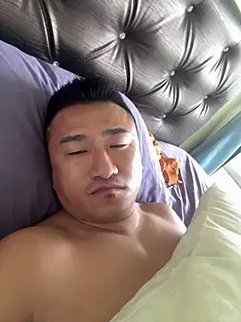 Cunzhangshibage02 online show from 04/19/26, 12:22