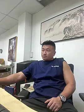 Cunzhangshibage02 online show from 05/27/26, 01:57