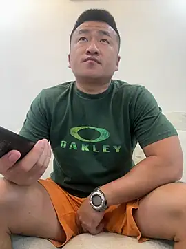 Cunzhangshibage02 online show from 04/21/26, 11:33