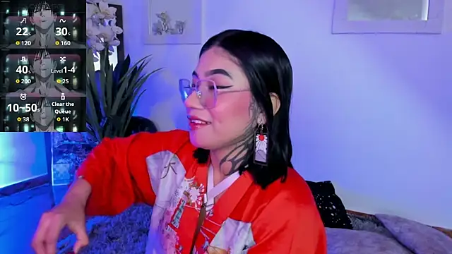 Dimitra hells online show from 04/04/26, 08:59