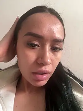 Snapshot of Zoe-_-din chatting on 03/25/26, 06:51 Zoe- -din online show from 03/25/26, 06:51