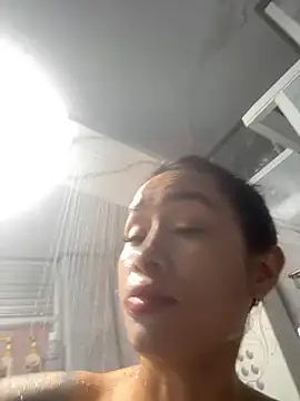 Snapshot of Zoe-_-din chatting on 04/01/26, 09:01 Zoe- -din online show from 04/01/26, 09:01