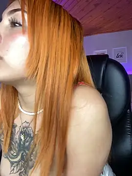 Snapshot of Saraaa_pink_ chatting on 04/12/26, 12:14 Saraaa pink online show from 04/12/26, 12:14