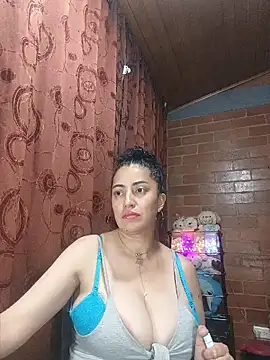 Snapshot of Alexandrina chatting on 02/23/26, 11:27 Alexandrina online show from 02/23/26, 11:27