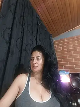 Alexandrina online show from 12/04/25, 01:15