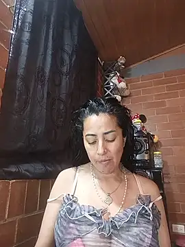 Snapshot of Alexandrina chatting on 07/12/26, 04:08 Alexandrina online show from 07/12/26, 04:08