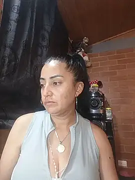Snapshot of Alexandrina chatting on 07/11/26, 12:44 Alexandrina online show from 07/11/26, 12:44