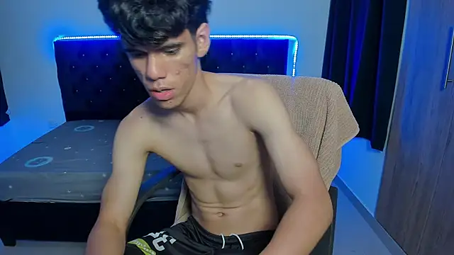 Josy 11 online show from 05/21/26, 12:52