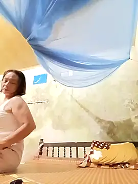 Lyly22x online show from 04/03/26, 03:07