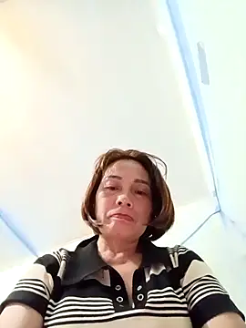 Lyly22x online show from 03/29/26, 10:11