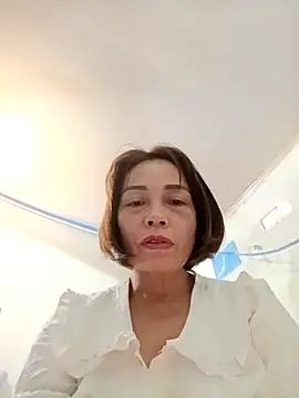 Lyly22x online show from 03/31/26, 10:34