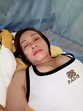 Lyly22x online show from 04/05/26, 03:30