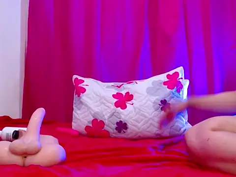 danielajall online show from 03/27/26, 08:26