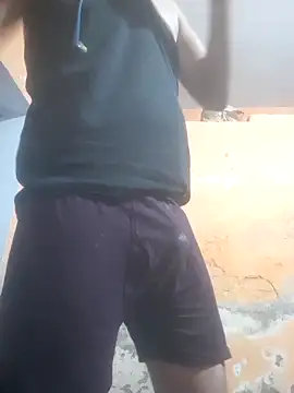 Snapshot of bodymassage455 chatting on 04/09/26, 12:55 bodymassage455 online show from 04/09/26, 12:55