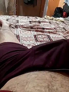 Snapshot of bodymassage455 chatting on 07/09/26, 04:24 bodymassage455 online show from 07/09/26, 04:24
