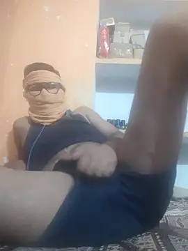 Snapshot of bodymassage455 chatting on 03/26/26, 05:33 bodymassage455 online show from 03/26/26, 05:33