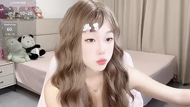 Sisi-000 online show from 06/04/26, 02:44