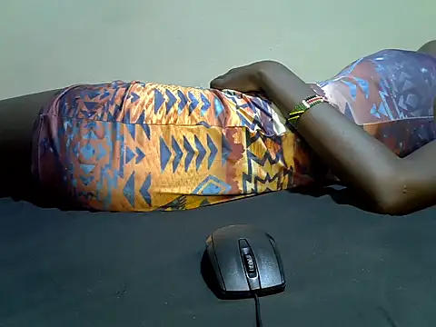 Snapshot of KendyQ_ chatting on 04/02/26, 03:35 KendyQ online show from 04/02/26, 03:35